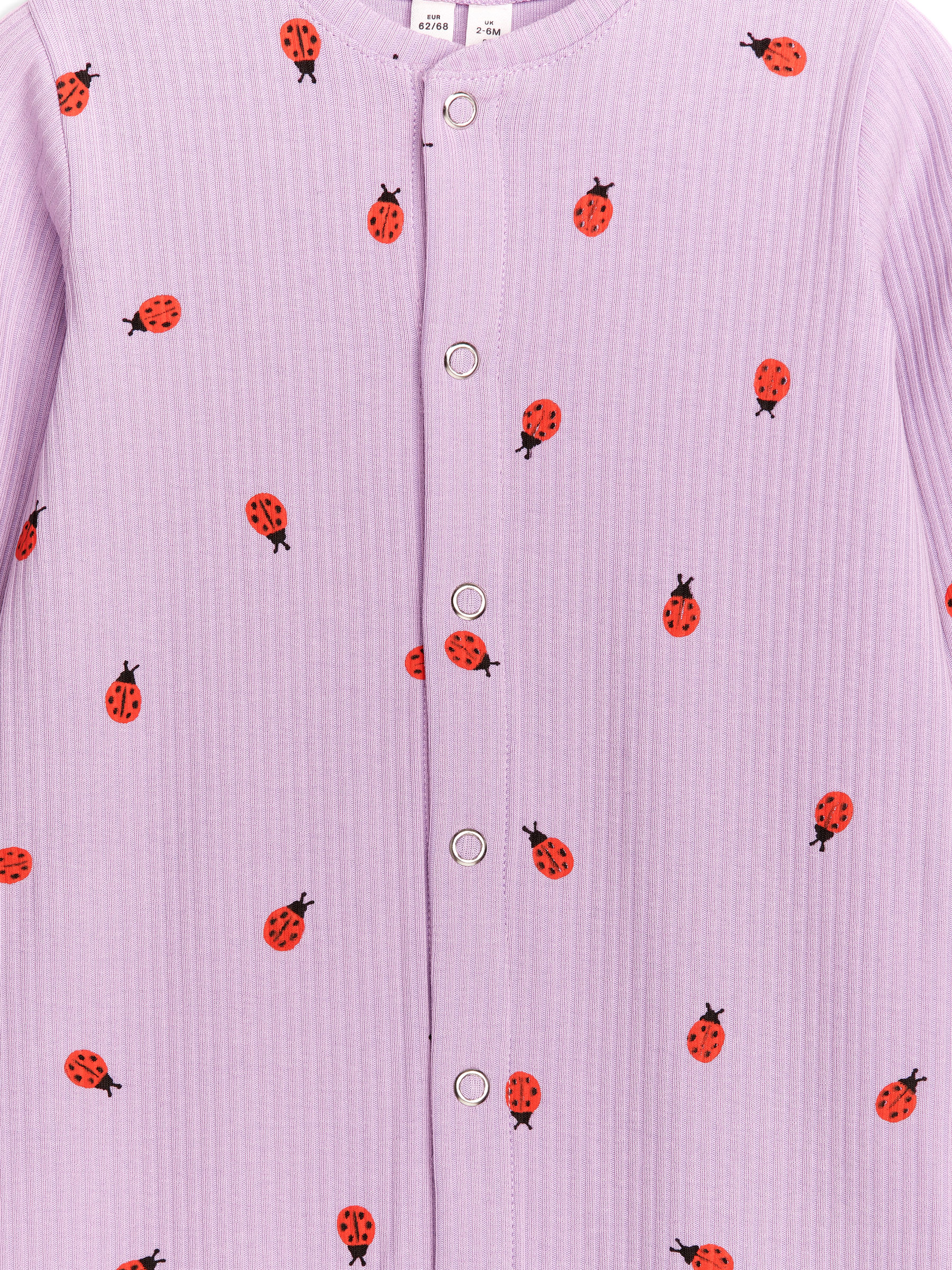 Strampler aus geripptem Jersey - Flieder/Marienkäfer - Regular Fit - Kinder - StillMedia/DescriptiveDetail - 1