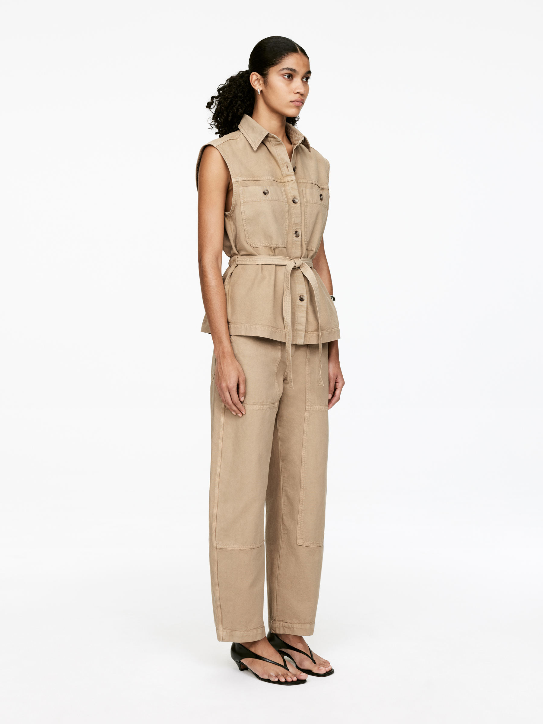 Utility Cotton Vest - Beige - Regular fit - Women - StillMedia/Lookbook - 7