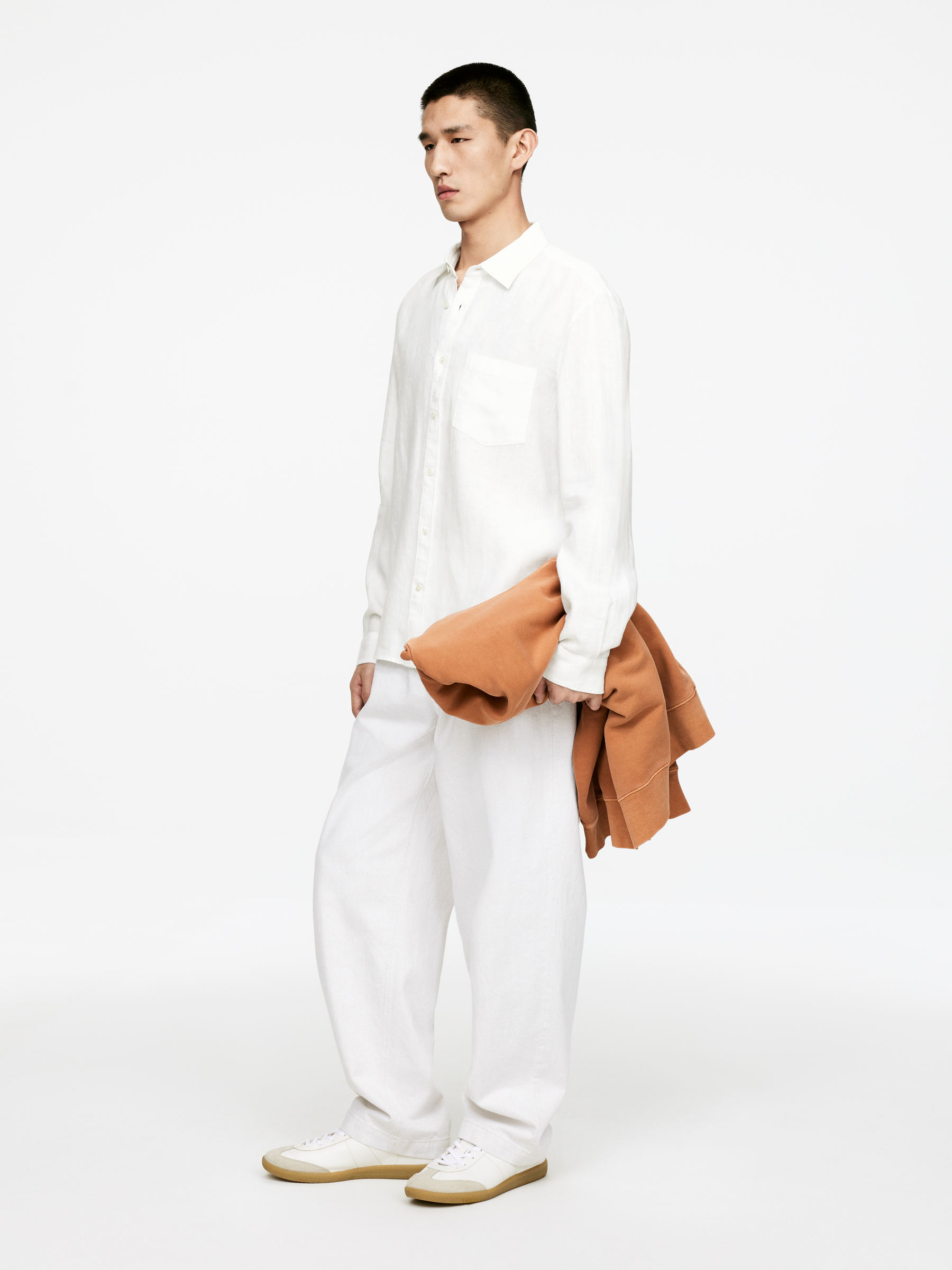 Regular-Fit Linen Shirt - White - Regular fit - Men - StillMedia/Lookbook - 3
