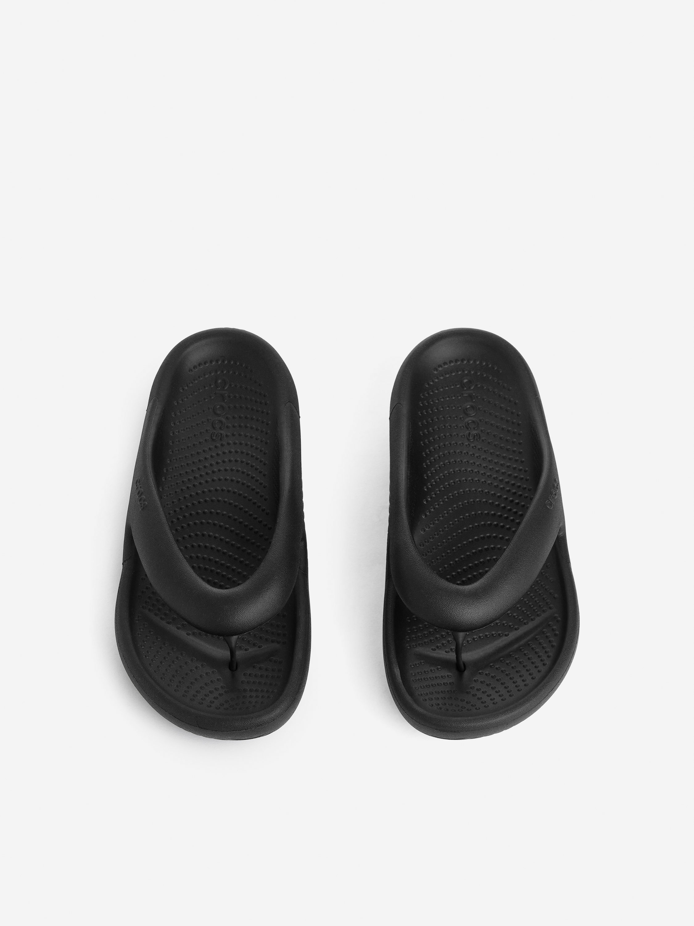 Crocs Mellow Recovery Flip Flops – Black – Women – ARKET GB