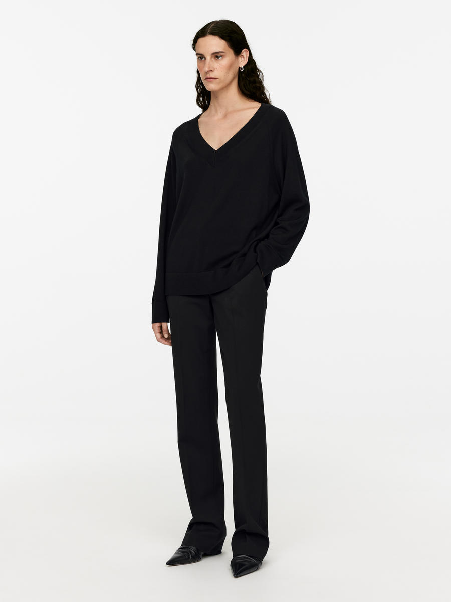 V-Neck Merino Jumper - Black - Regular fit - Women - 1249008001