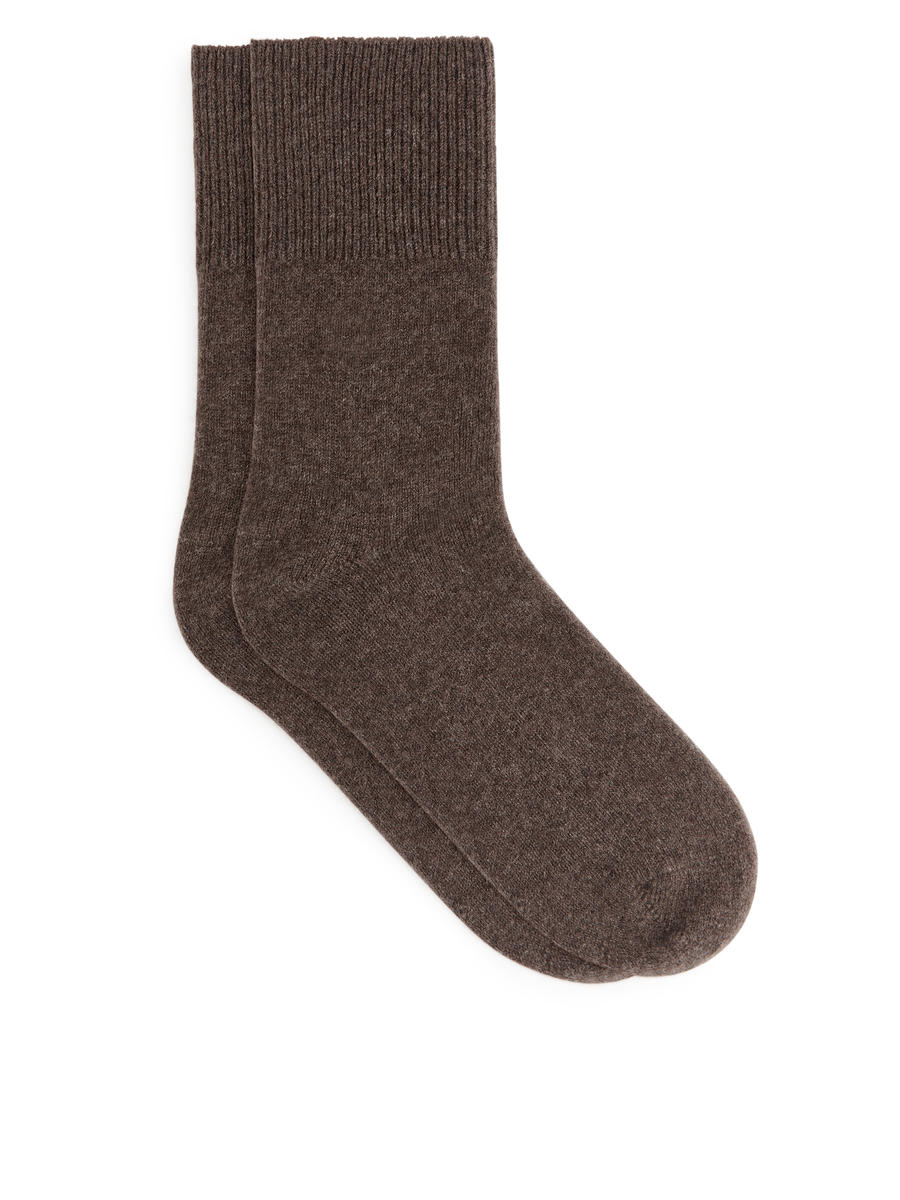 Socken aus Kaschmir und Wolle-#7F7366-5441