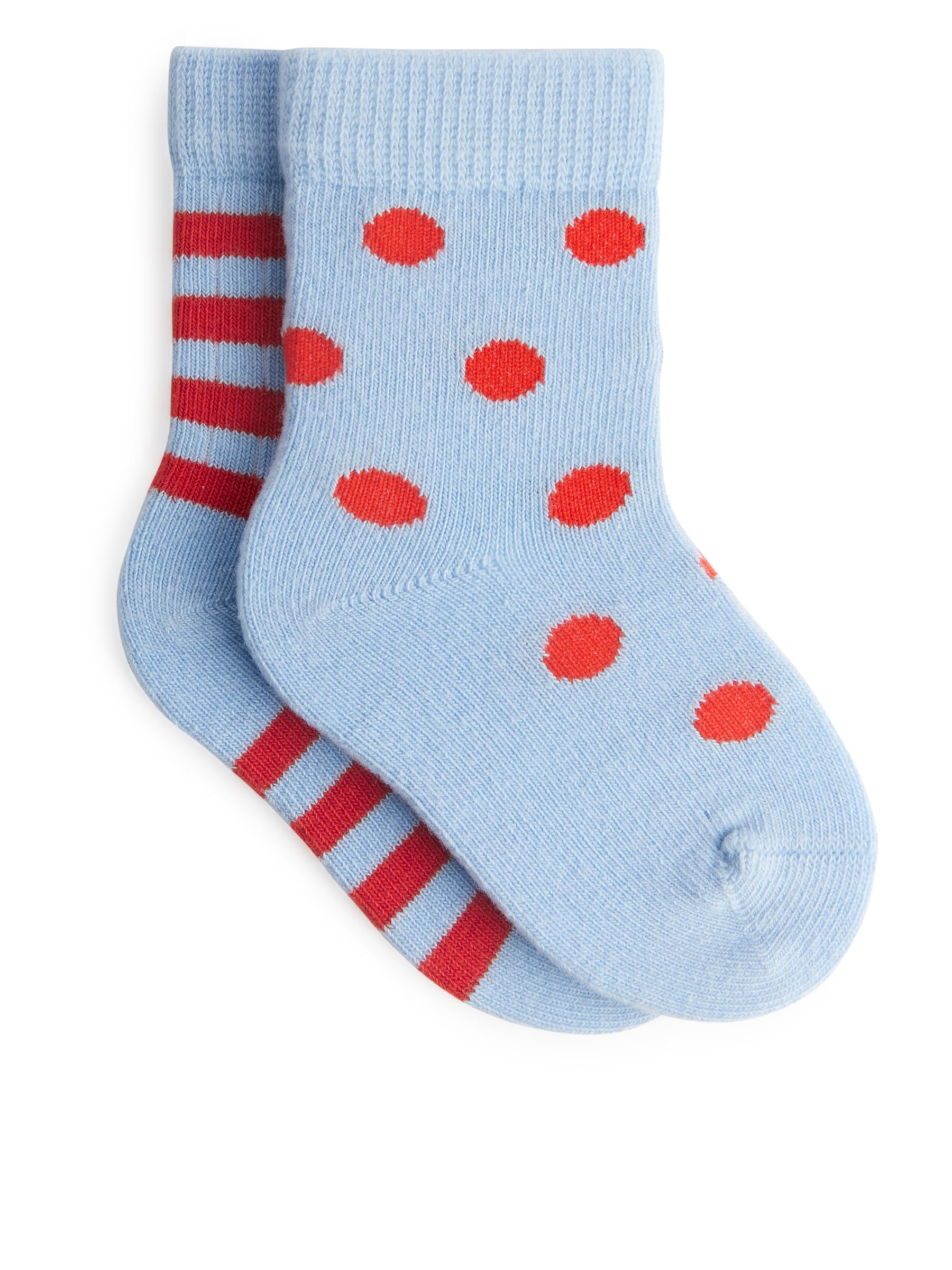 Calcetines de lunares, 2 pares - Azul claro/rojo - Corte estándar - Children - StillMedia/DescriptiveStillLife - 1