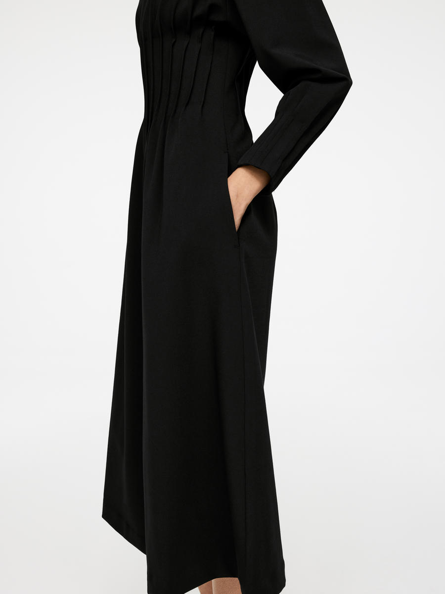 Robe plissée à col en V-#272628-13626