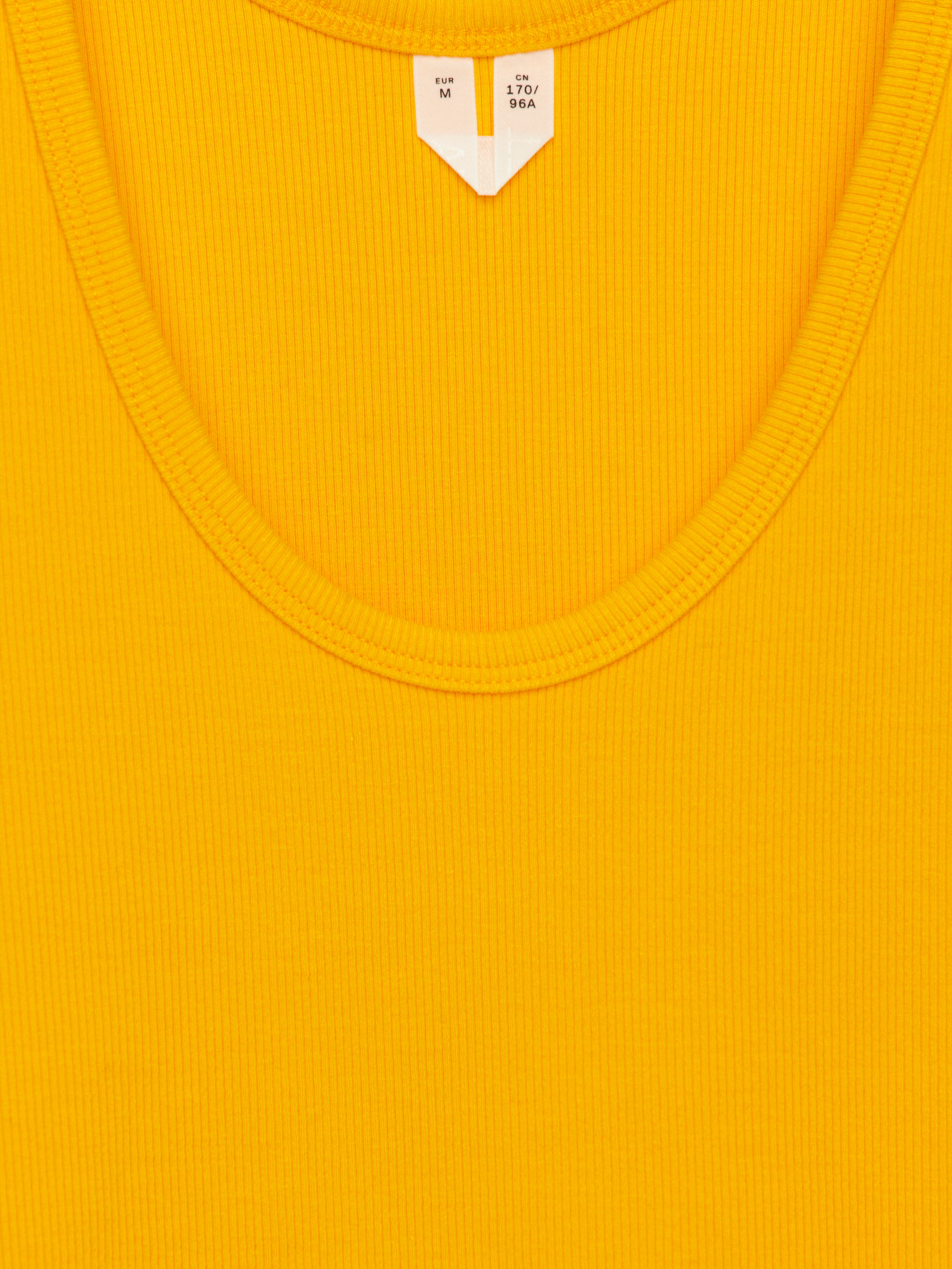 Top de tirantes de tipo deportivo de canalé - Amarillo - Corte ajustado - Women - StillMedia/DescriptiveDetail - 2