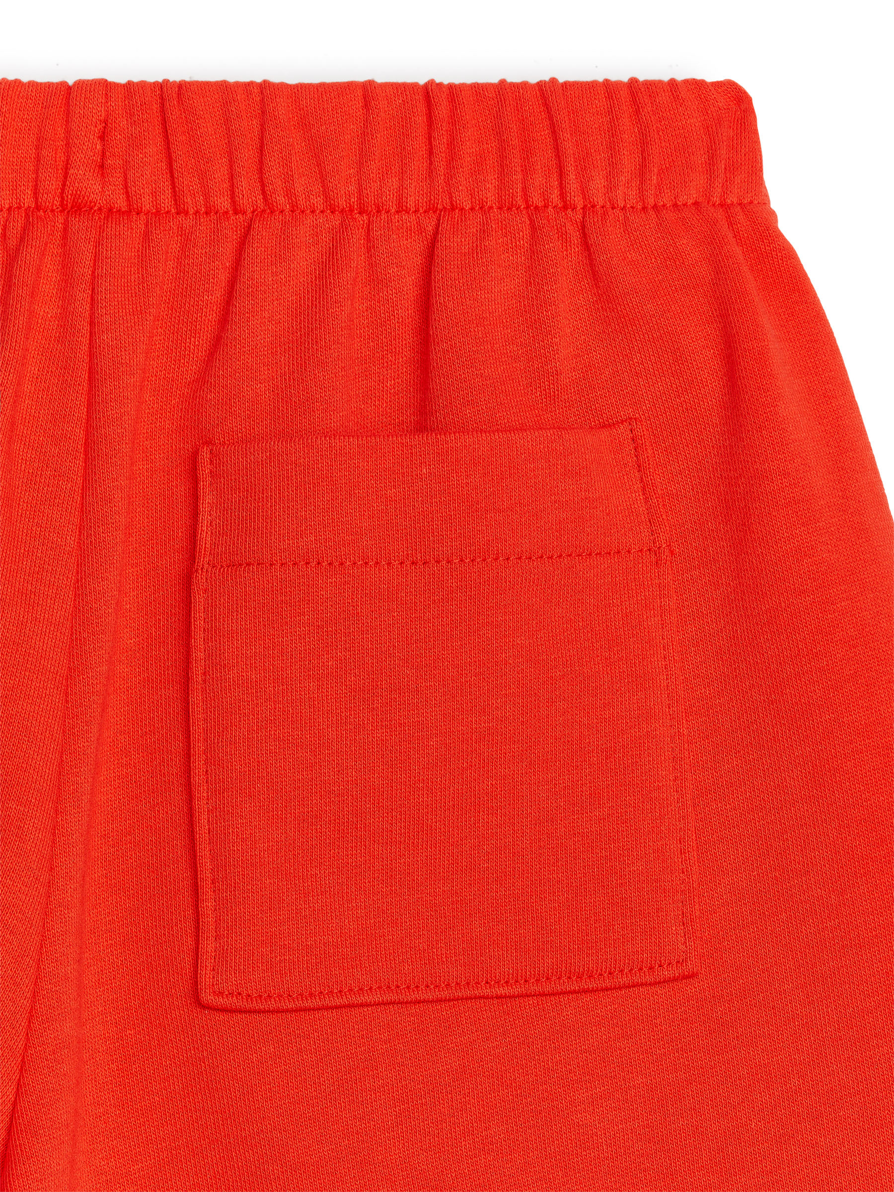 French Terry Shorts - Bright Red - Relaxed fit - Children - StillMedia/DescriptiveDetail - 3