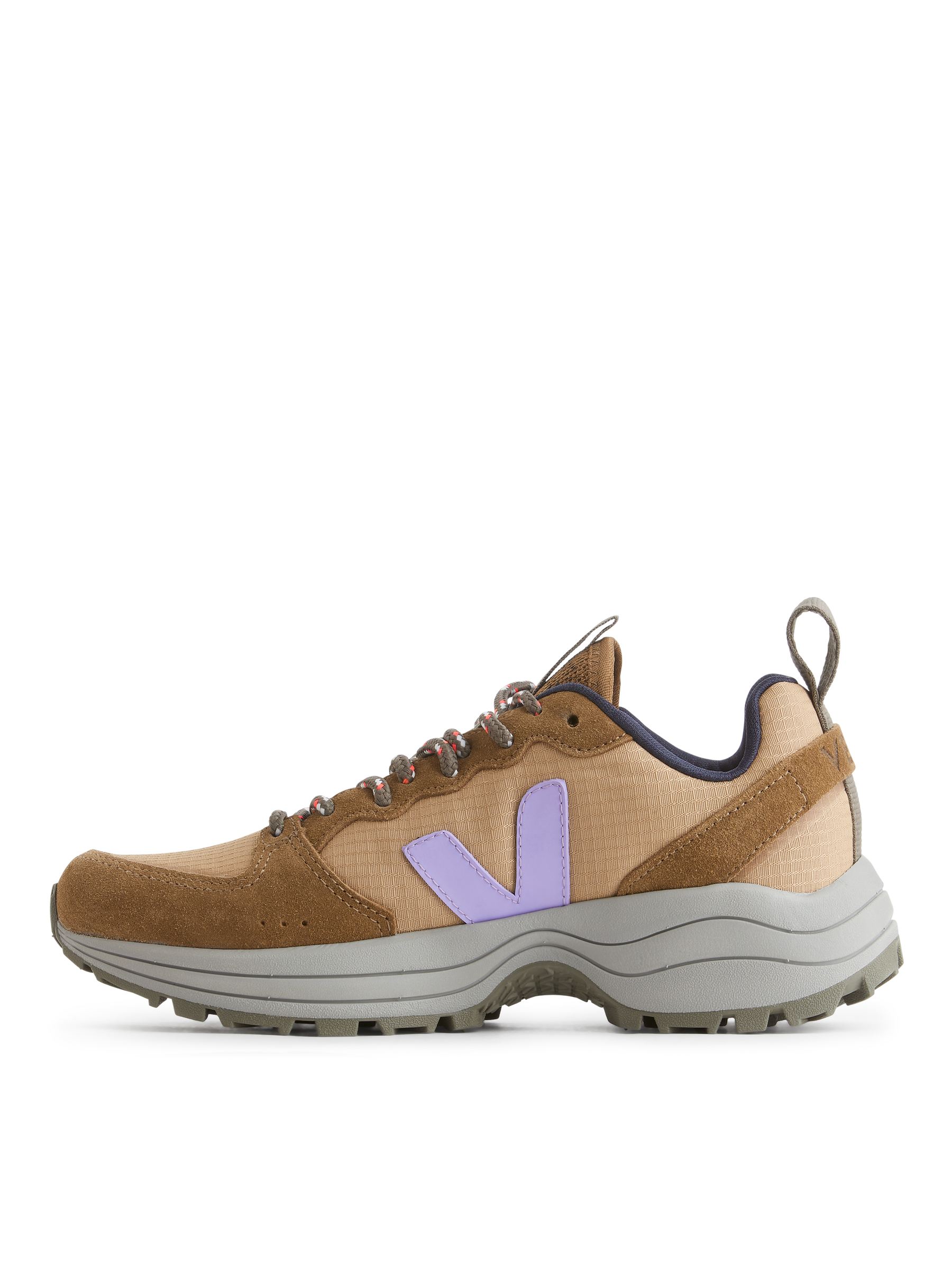 VEJA Venturi Trainers - Beige/Brown - Women - StillMedia/DescriptiveStillLife - 5