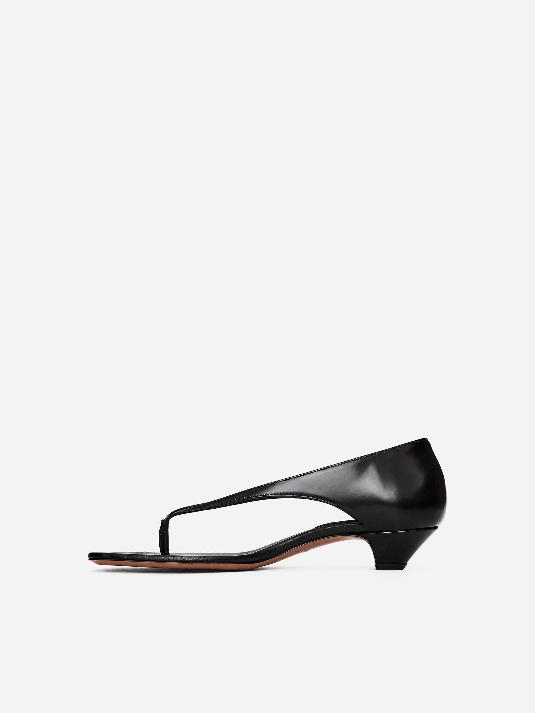 Leather Thong Sandals - Black - Women - StillMedia/DescriptiveStillLife - 4
