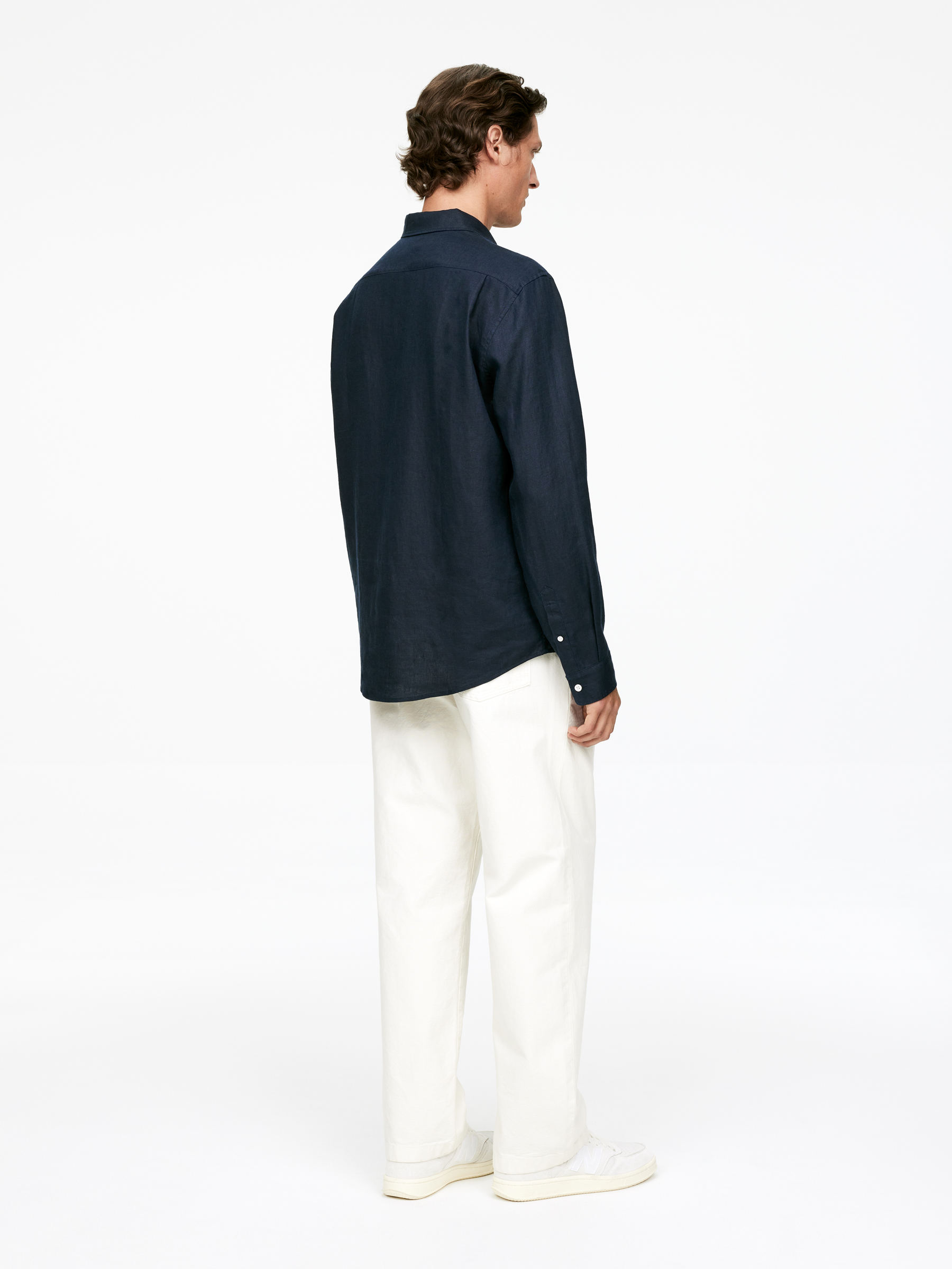 Regular-Fit Linen Shirt - Dark Blue - Regular fit - Men - StillMedia/Lookbook - 15