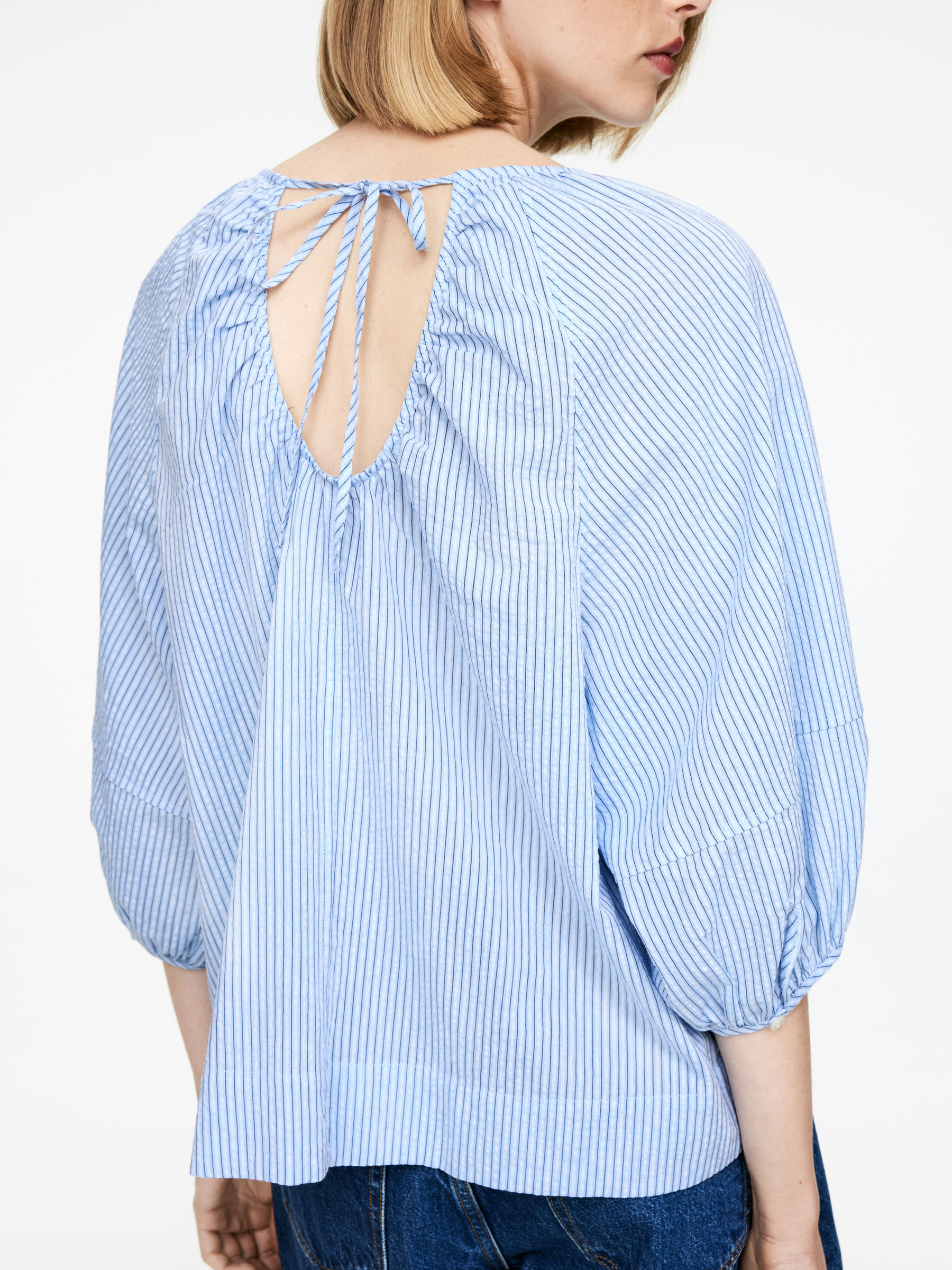 Relaxed Cotton-Linen Blouse - Light Blue/Striped - Loose fit - Women - StillMedia/Lookbook - 4