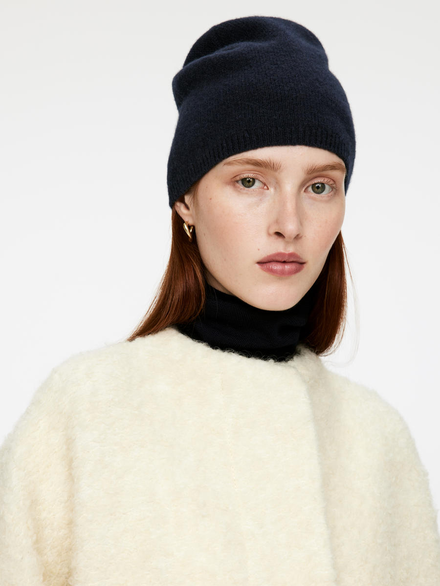 Cashmere-Wool Beanie-#2B2C32-13211