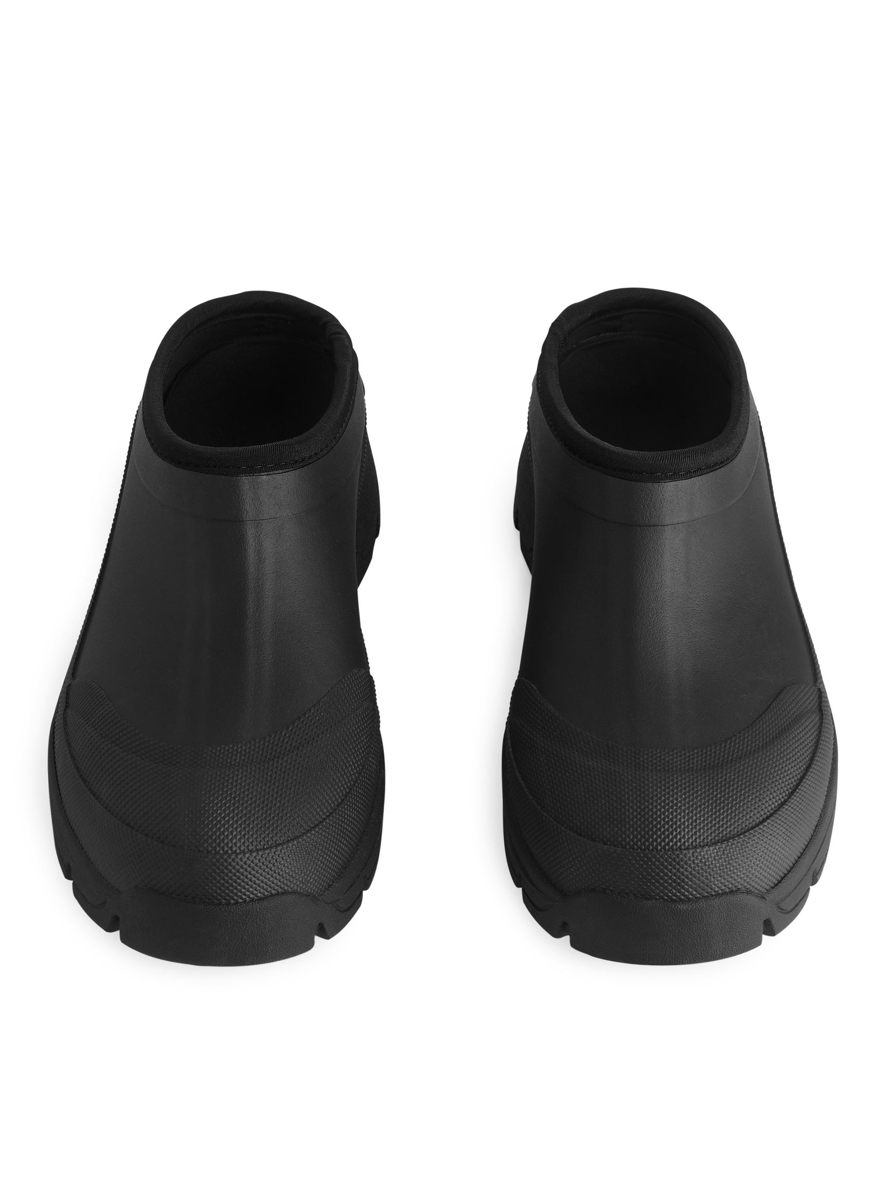 ARKET and TRETORN Mens Rubber Clogs - Black - Men - StillMedia/DescriptiveStillLife - 11