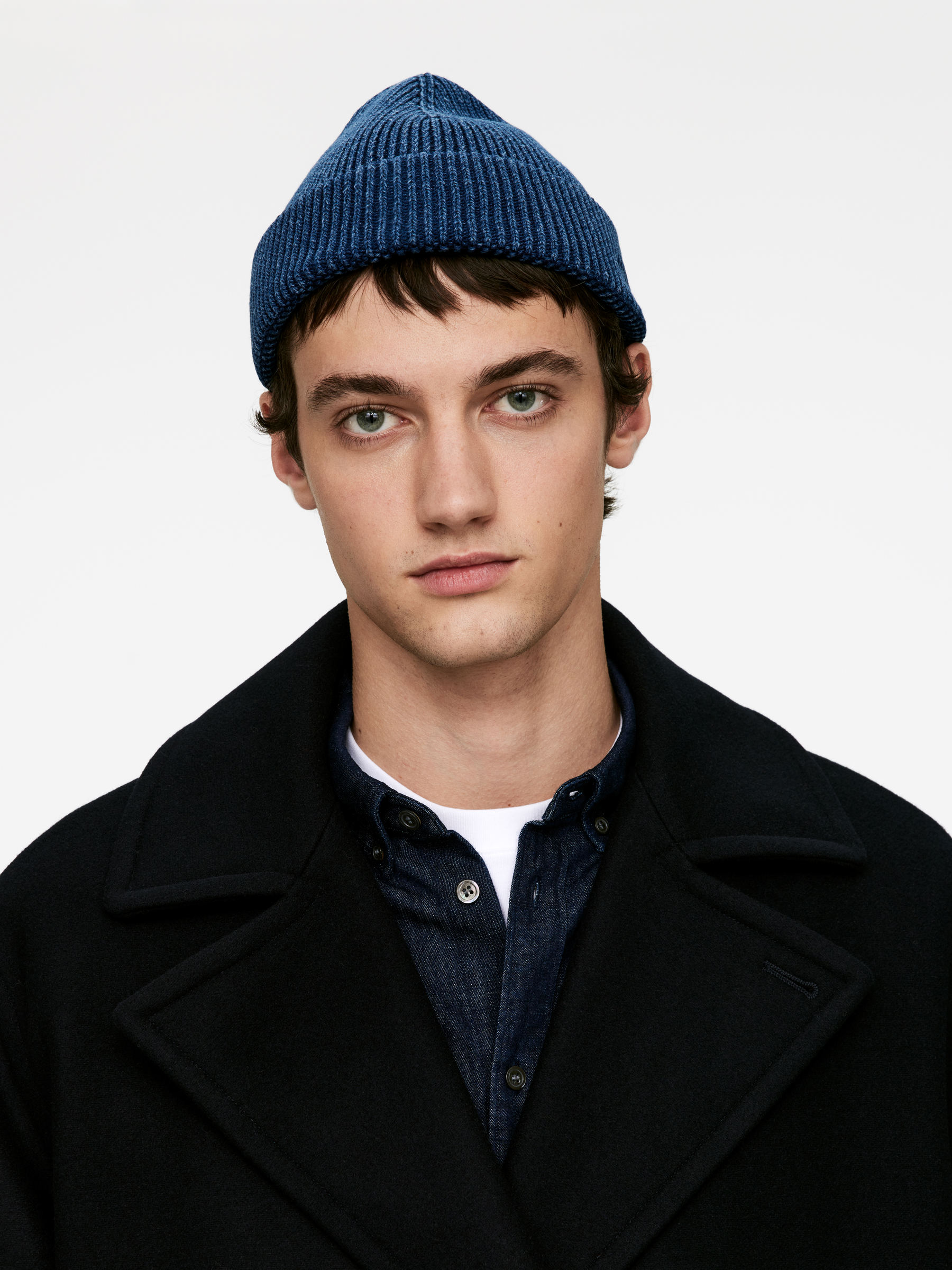 Beanie in Indigo-#21273C-14136