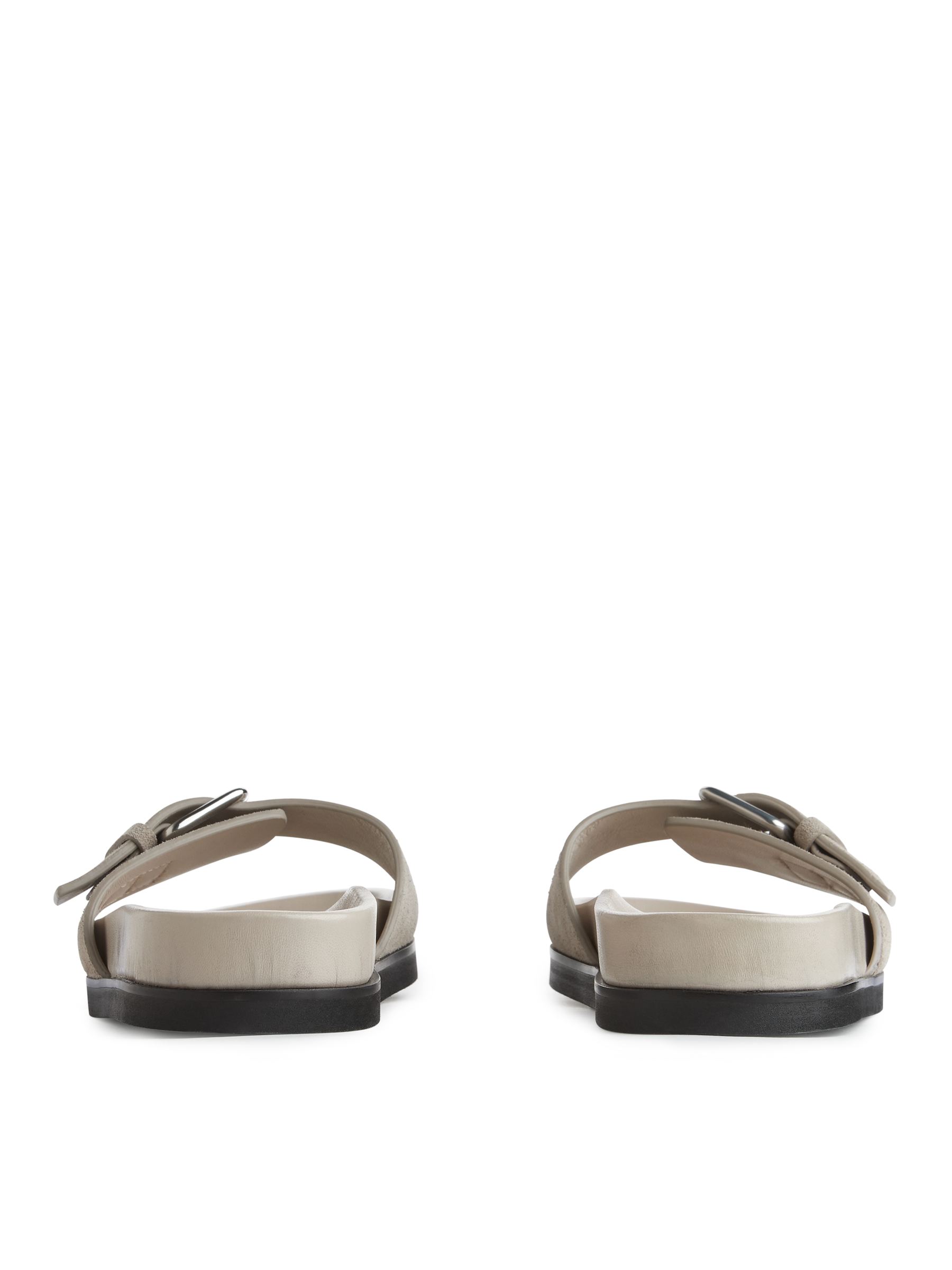 Sandali con cinturino - Beige - Women - StillMedia/DescriptiveStillLife - 4