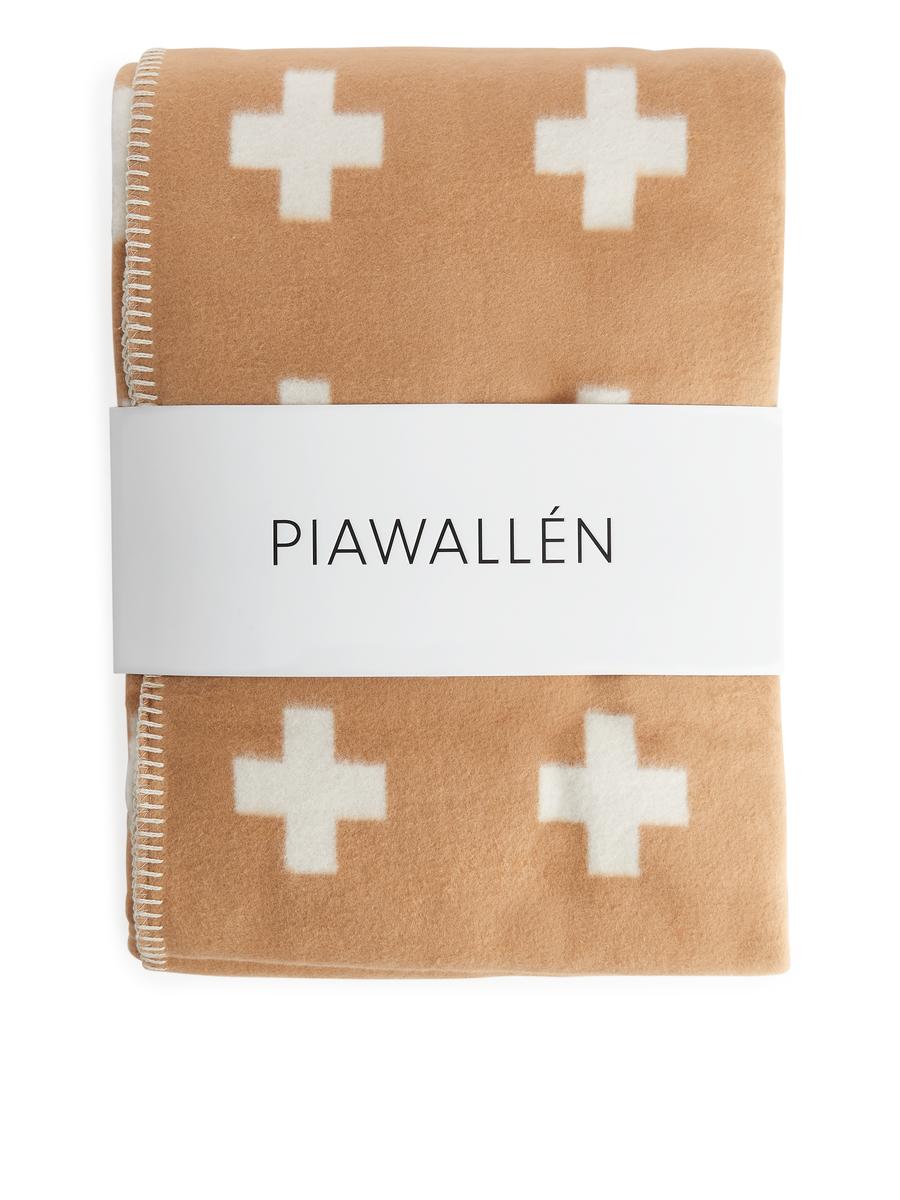 Pia Wallén Cross Blanket - Beige/White - Homeware - 1038567002