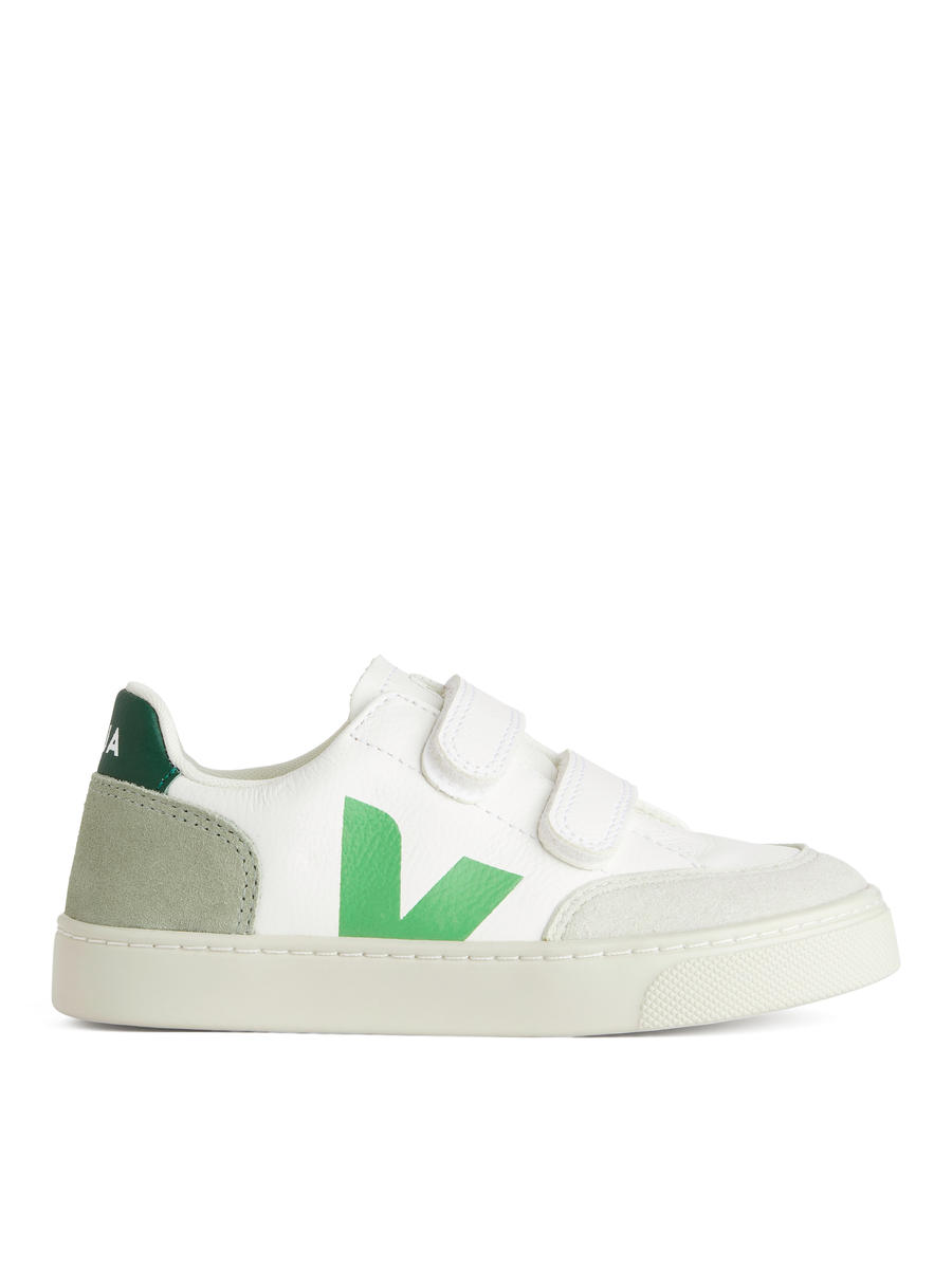 Veja V-12 Junior Trainers-#46A180-6167