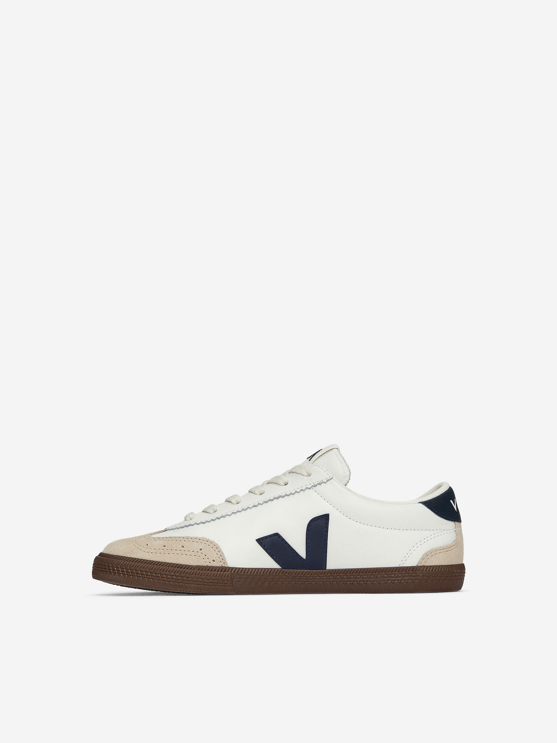 Veja Volley Trainers - White/Dark Blue - Women - StillMedia/DescriptiveStillLife - 1