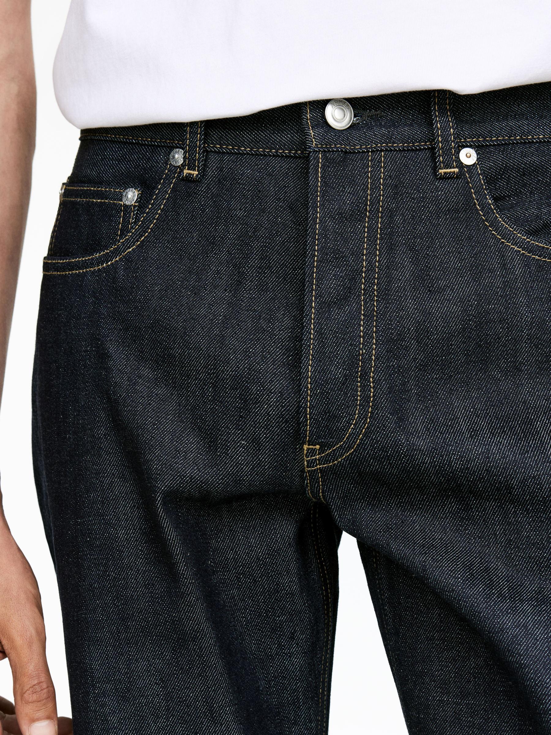 OCEAN Loose Straight Jeans - Dark Blue - Loose fit - Men - StillMedia/Lookbook - 4